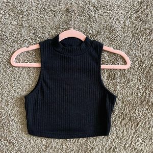 SHEIN Turtle Neck Crop Top